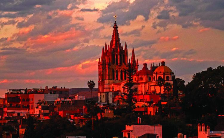 Panoramic view of the beautiful art community San Miguel de Allende. Photos by Michael Goulding