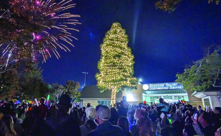 FOUNTAIN VALLEY TREE LIGHTING LIGHTS UP THE HOLIDAY SEASON