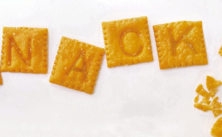 SNACK SMARTS: UPGRADE YOUR EVERYDAY BITES