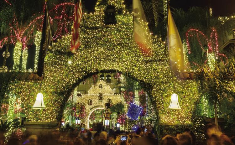 Festival of Lights at the Mission Inn in Riverside, CA © Chon Kit L eong | Dreamstime.com